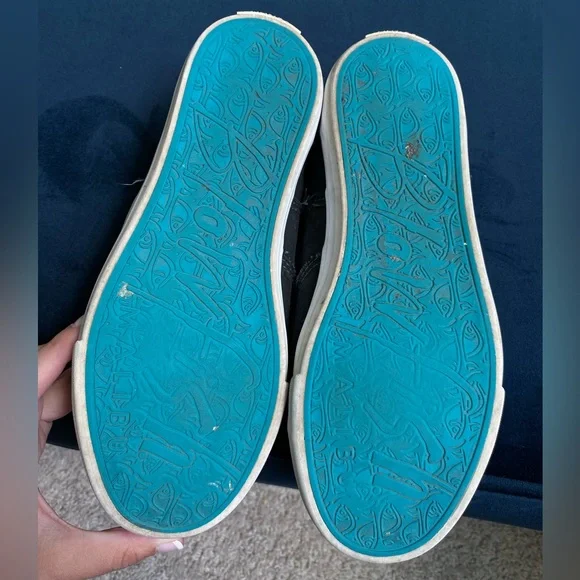 Blowfish Malibu Women's Black Sneakers - Picture 6 of 6